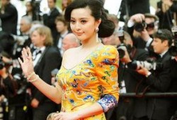 新龙袍外观爆料视频,华丽外观背后的文化传承与创新